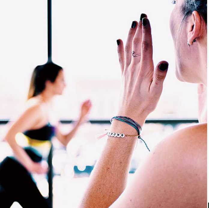 Senior Mary Kate Vanecko Creates Ella to Empower Young Girls