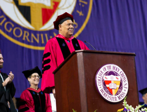 BREAKING: Student Activities Fee Revealed To Actually Be Vinny’s Gambling Money